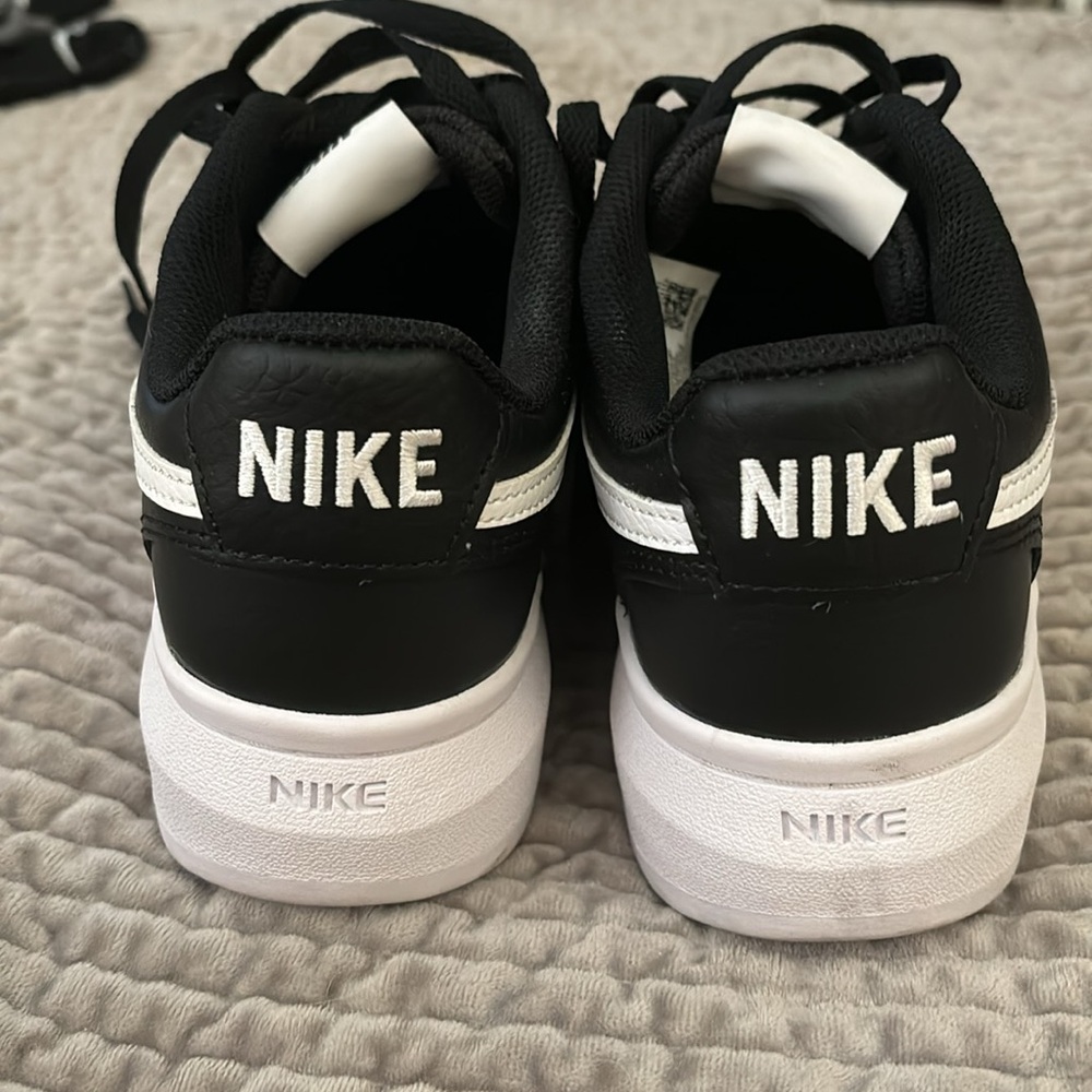 Nike court vision sneakers. - Picture 4 of 6